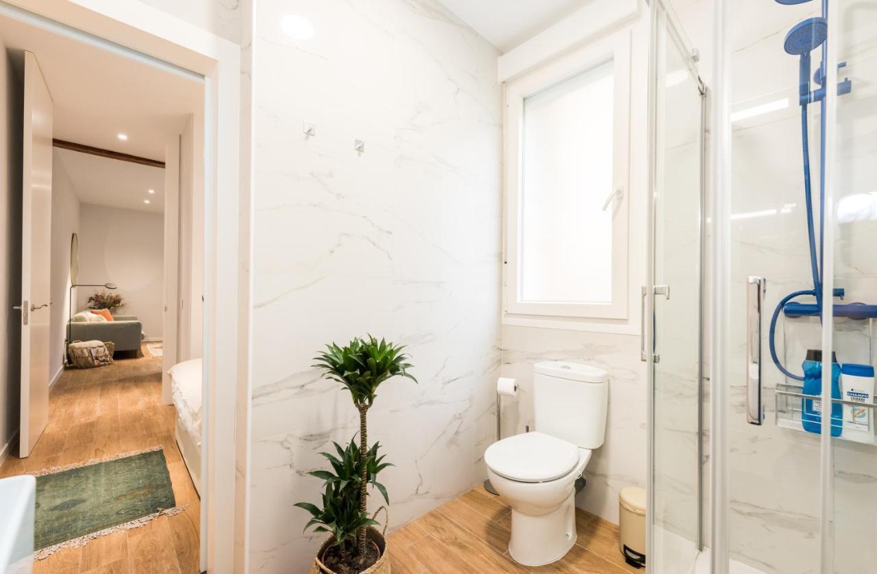 New Design Apartment Barrio De Las Letras Madrid Exterior foto